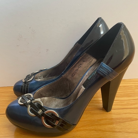 Bedenni Blue and Black Leather Heels Size 6 - Picture 4 of 7